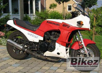 1986 Kawasaki GPZ 750 photo